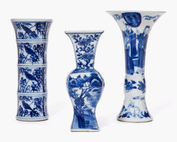 three-blue-and-white-vases-kangxi-period